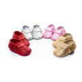 Artículo de Navidad brillante suave Bottom Manual Borla Toddler Baby Shoes